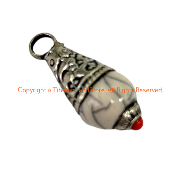 Tibetan White Crackle Resin Charm Pendant with Tibetan Silver Caps & Coral Accent - WM6515K-1